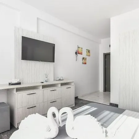 Πανσιόν Alutus Boutique